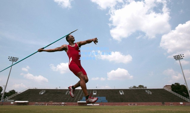 23岁新星打破尘封15年世界纪录，田径史上再添传奇